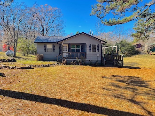 653 Woods Road Northwest